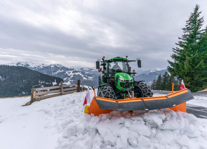 405_6.4-Series_6150.4-TTV_Stage-V_field_snow_DSC8741-scaled