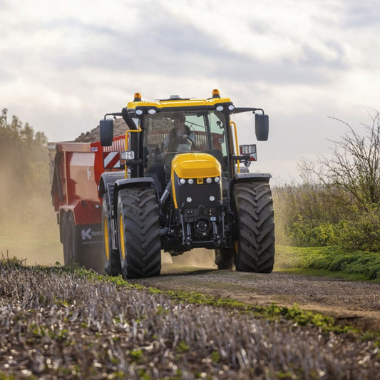 Fastrac_iCON_in_field