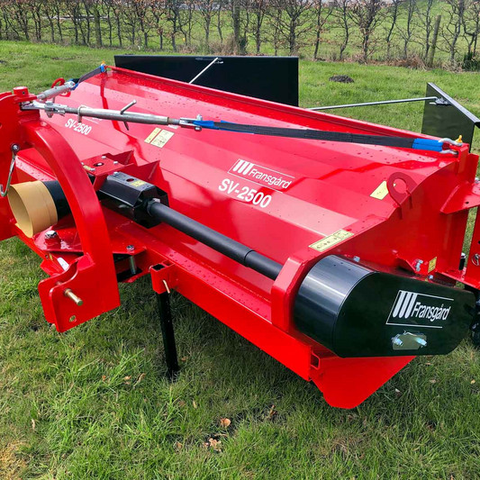 SV-paa-graes_Web-1920w