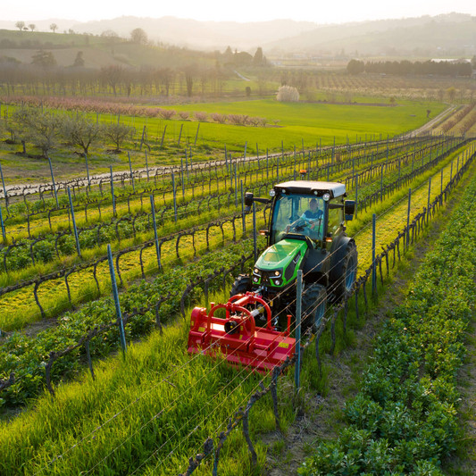 407_5DF-DS-DV-Series_5105-DF_Stage-V_field_DJI_0595-scaled